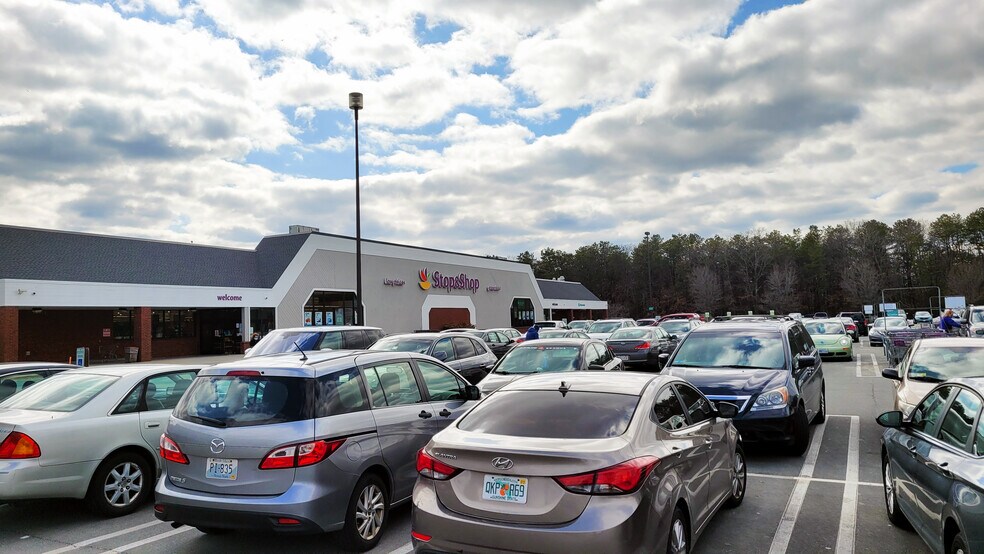 More Photos Of 20-90 Frenchtown Rd, North Kingstown Unknown For Lease