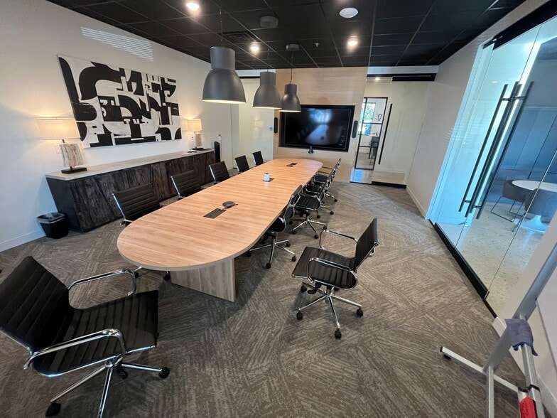 More Photos Of 4317 Marsh Ridge, Carrollton Showroom For Sale