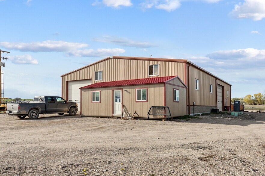 More Photos Of 34830 E Post Creek Rd, Saint Ignatius Manufacturing For Sale