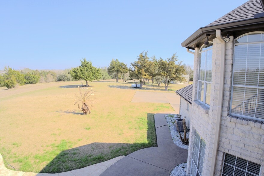 More Photos Of 2982 FM 2935, Brenham Flex For Sale