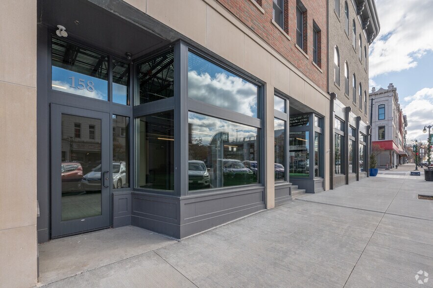 More Photos Of 156 Columbus Ave, Sandusky Office For Lease