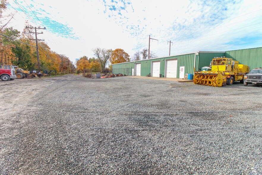 More Photos Of 200 S Post Rd, Aberdeen Warehouse For Lease