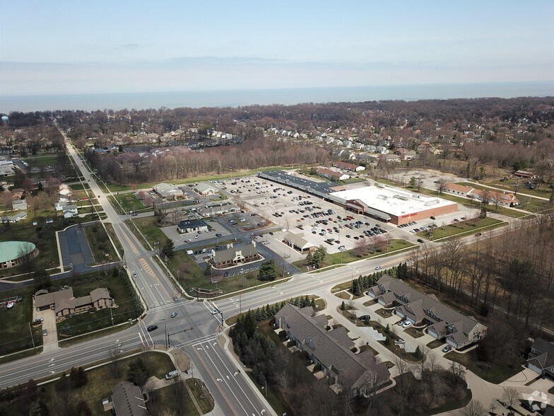 More Photos Of 375-409 Lear Rd, Avon Lake Unknown For Lease