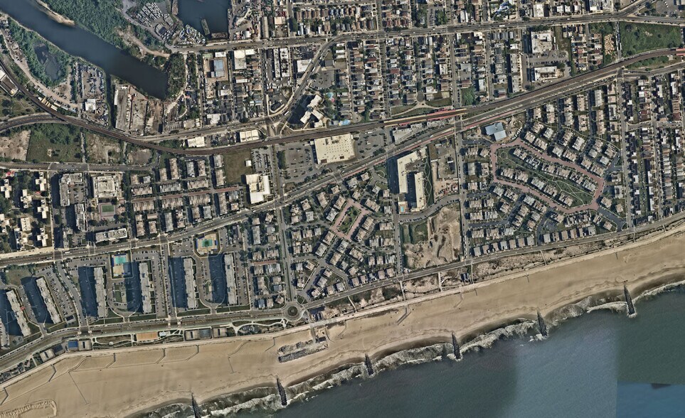 More Photos Of 72-10 Beach Channel Dr, Far Rockaway Land For Lease
