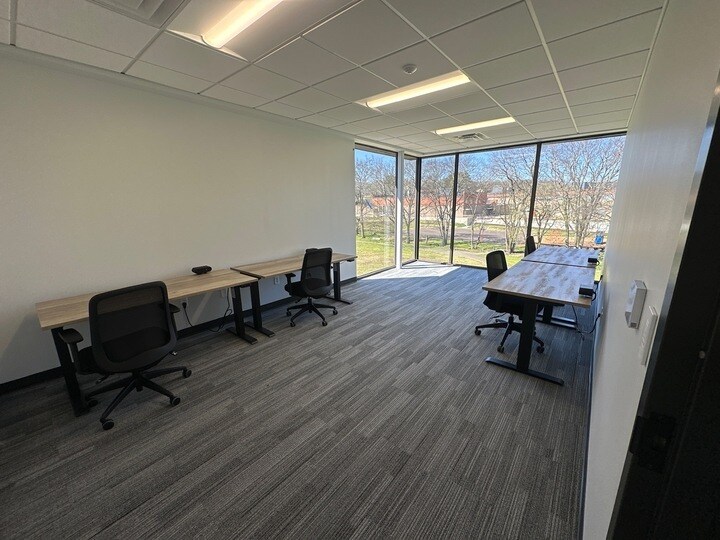 More Photos Of 515 Rivergate Pky, Goodlettsville Office For Lease