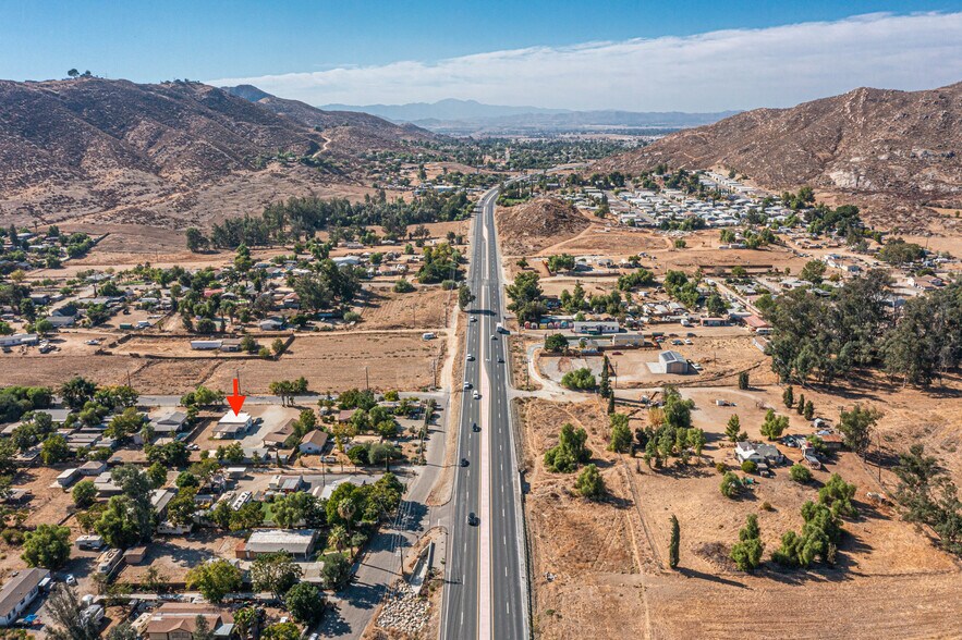 More Photos Of 26380 Green Ave, Hemet Specialty For Sale