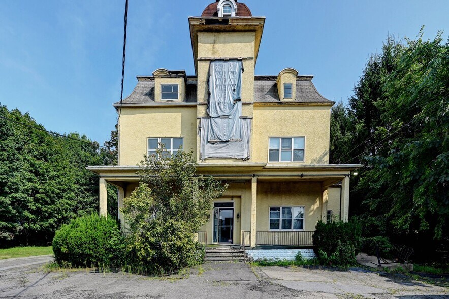 More Photos Of 1530-1538 Sanderson Ave, Scranton Healthcare For Sale