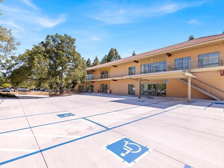 More Photos Of 10275 N De Anza Blvd, Cupertino Medical For Lease