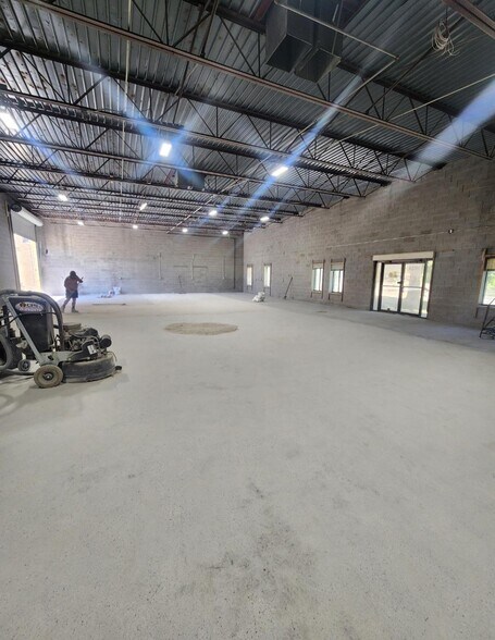 More Photos Of 14156 E 11 Mile Rd, Warren Industrial For Sale