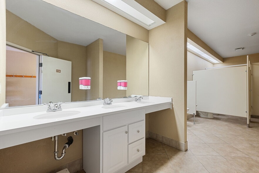 More Photos Of 10 Chapel Hill Dr, Brighton Religious Facility For Sale