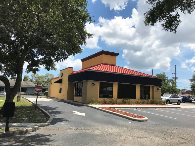 Primary Photo Of 4535 E Bay Dr, Clearwater Restaurant For Sale