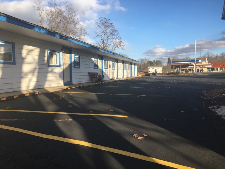 More Photos Of 131 Church St, Montello Hotel For Sale