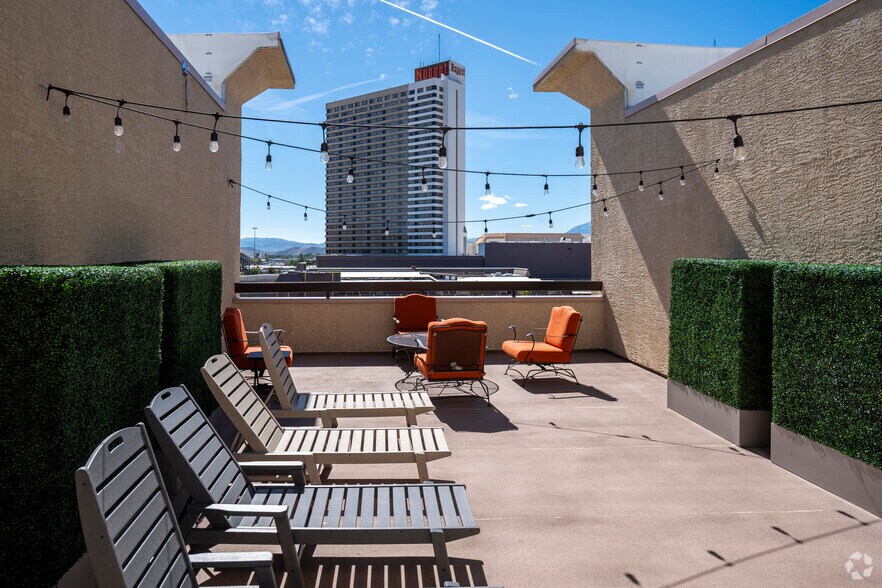 More Photos Of 1125 Avenue of the Oaks, Sparks Apartments For Lease