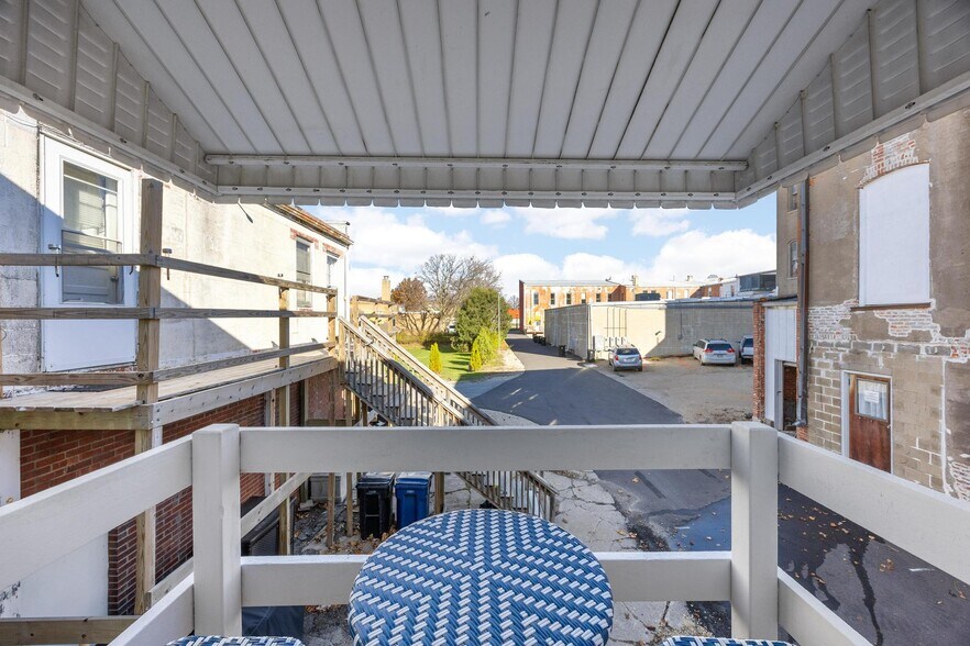 More Photos Of 116 W 5th St, Tipton Research And Development For Sale