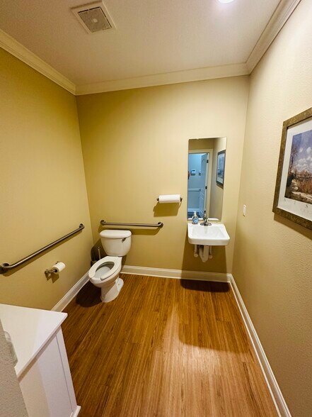 More Photos Of 6100 Greenland Rd, Jacksonville Office For Lease