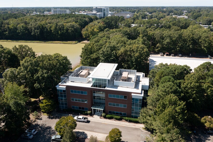 More Photos Of 11837 Rock Landing Dr, Newport News Office For Lease