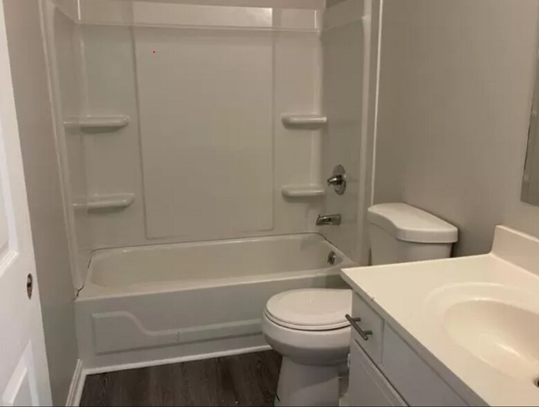 More Photos Of 600-638 Francis Ave, Clarksville Apartments For Sale