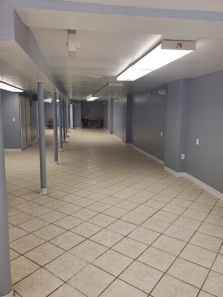 More Photos Of 2004 New York Ave, Union City Apartments For Lease