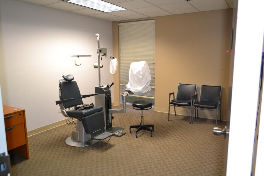 More Photos Of 1320 N 15th St, Immokalee Medical For Lease