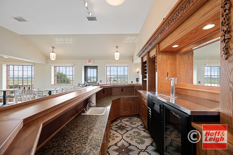 More Photos Of 1800 Triplett Blvd, Akron Restaurant For Sale