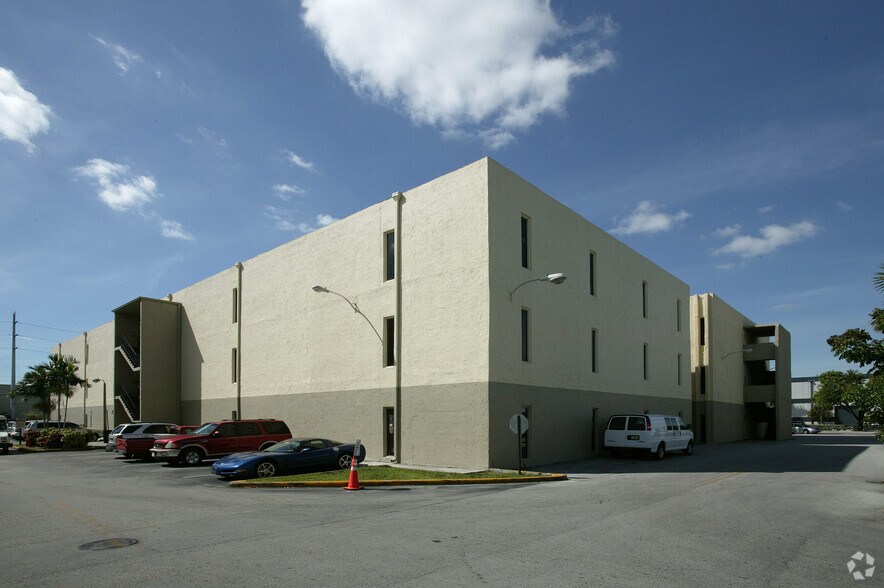 More Photos Of 6555 NW 36th St, Virginia Gardens Office Residential For Sale