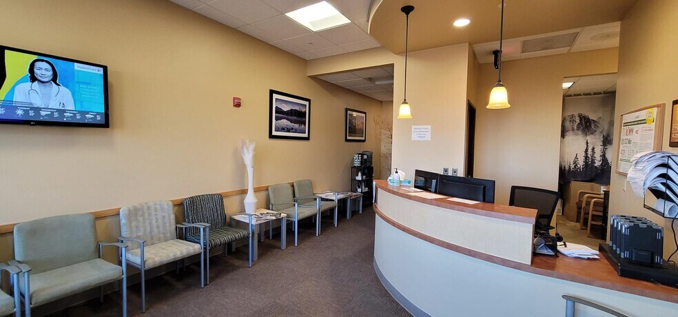 More Photos Of 929 SW Simpson Ave, Bend Medical For Lease