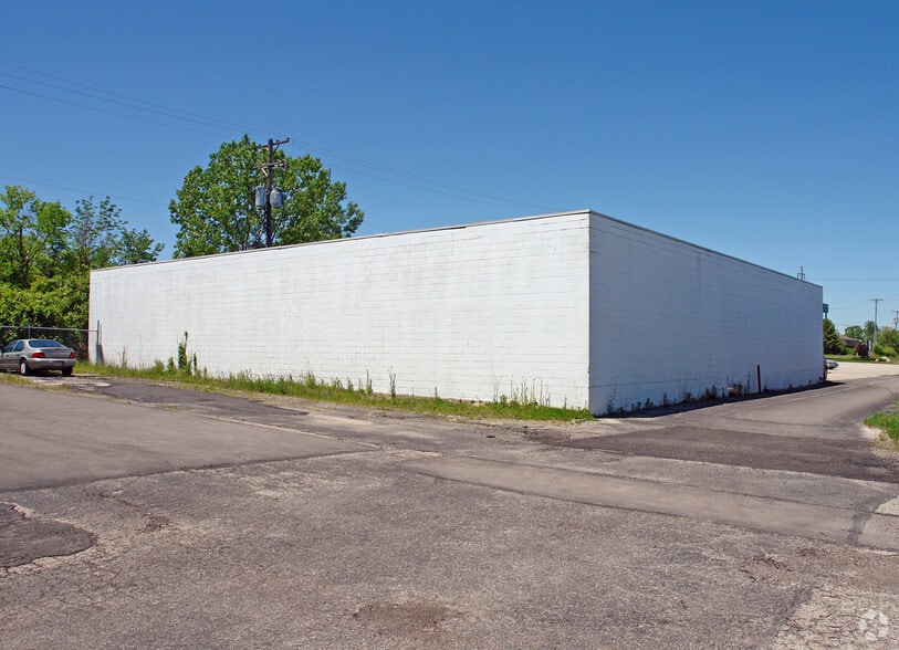 More Photos Of 2618 Needmore Rd, Dayton Warehouse For Sale