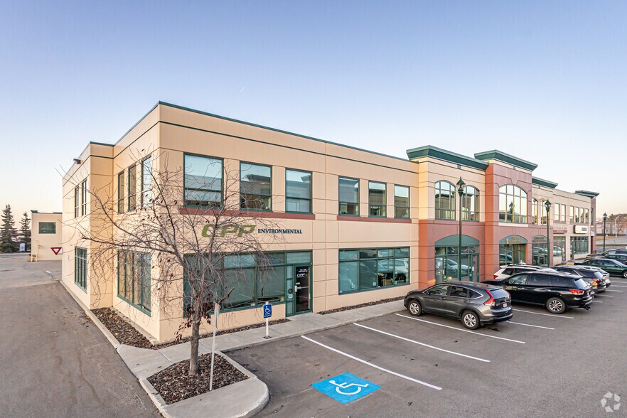 More Photos Of 150 Chippewa Rd, Sherwood Park Flex For Sale