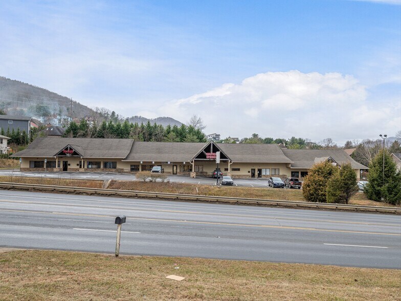 Primary Photo Of 876 New Leicester Hwy, Asheville Storefront Retail Office For Lease