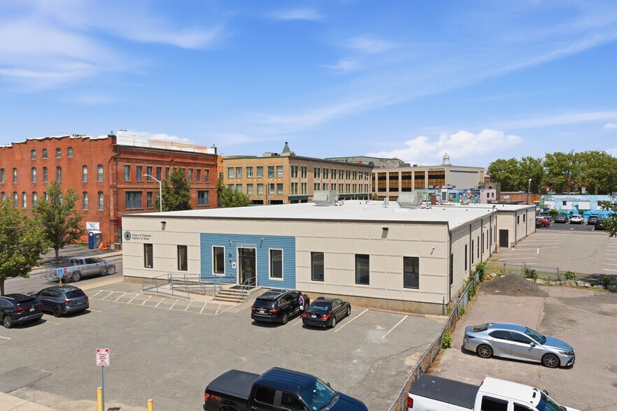 More Photos Of 32 Belmont St, Brockton Office For Lease