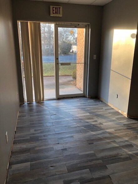 More Photos Of 2145 Ocean Ave, Ronkonkoma Medical For Lease