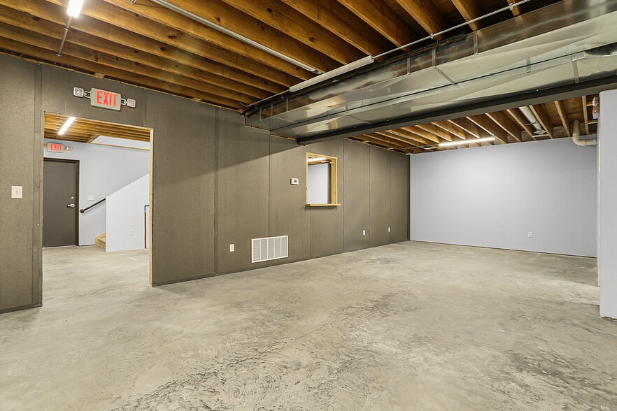 More Photos Of 95 Independence Dr, Union Medical For Sale