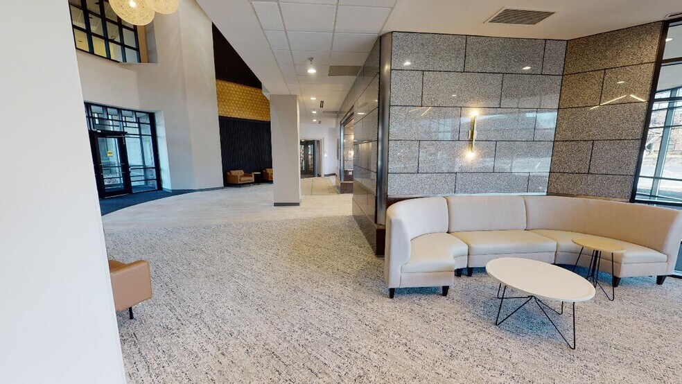 More Photos Of 8440 Allison Pointe Blvd, Indianapolis Office For Sale