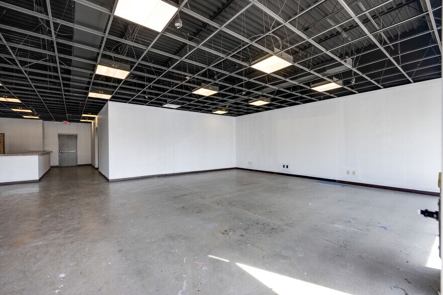 More Photos Of 2271 Gunbarrel Rd, Chattanooga Unknown For Lease