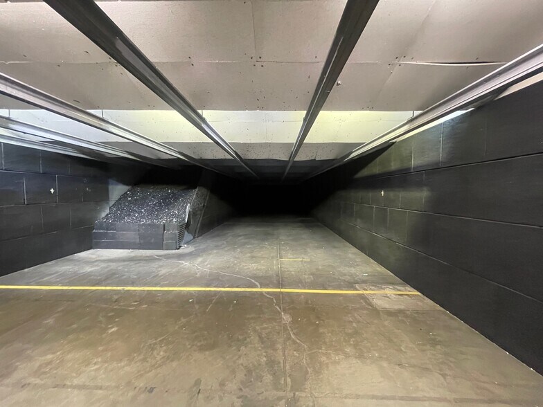 More Photos Of 6649 S Paris St, Centennial Storefront Retail Office For Lease