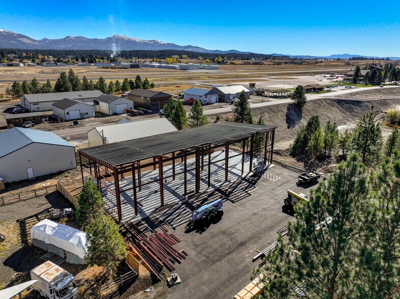 More Photos Of 215 Simmons St, Mccall Industrial For Sale