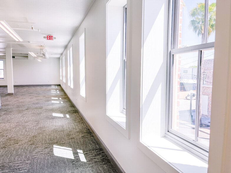 More Photos Of 2234 E 7th Ave, Tampa Loft Creative Space For Lease