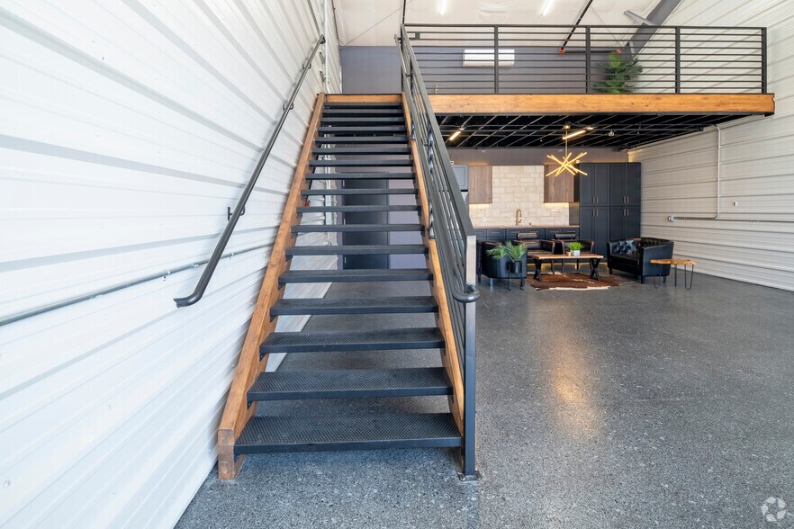 More Photos Of 7542 S Potomac St, Centennial Flex For Sale