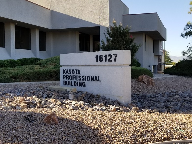 More Photos Of 16127 Kasota Rd, Apple Valley Medical For Sale