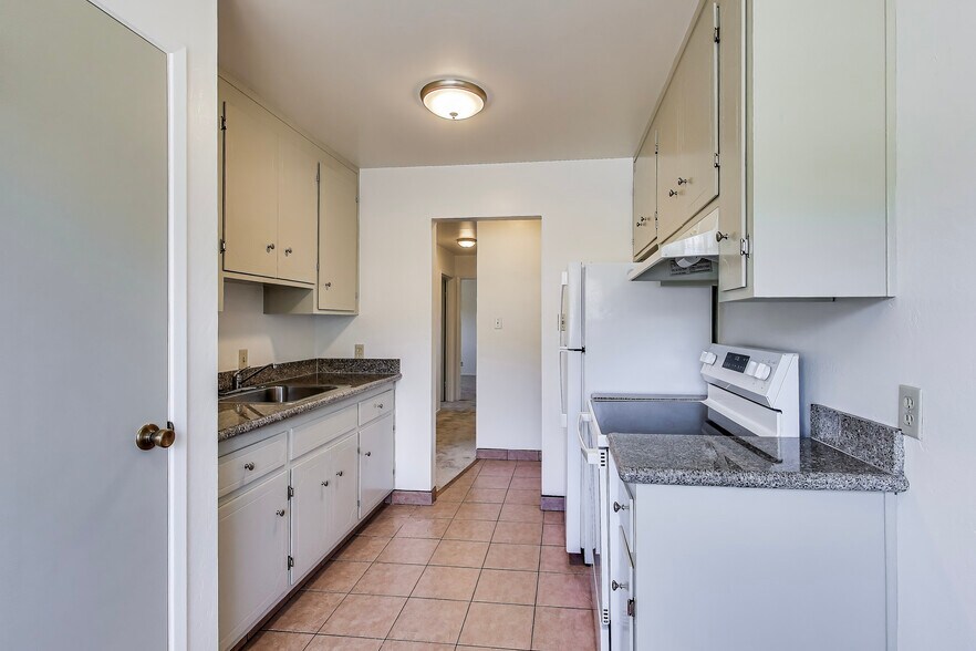 More Photos Of 2504 Denning Ct, Castro Valley Apartments For Sale