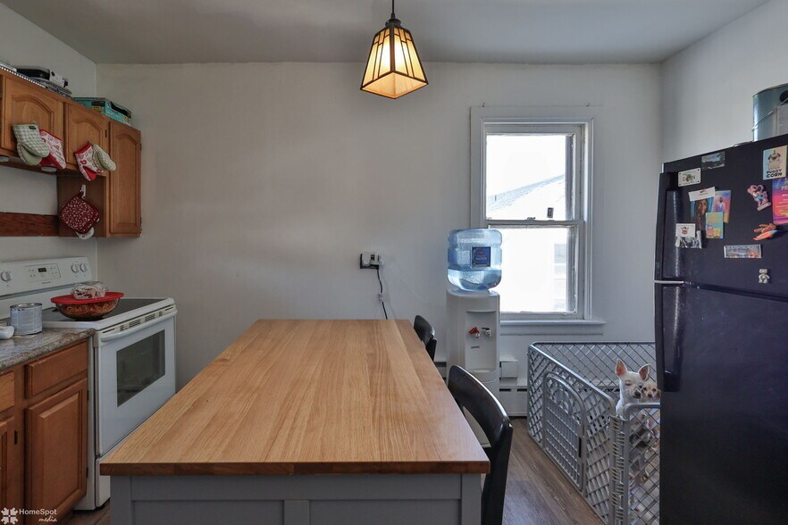 More Photos Of 115 E Ruddle St, Coaldale Multifamily For Sale