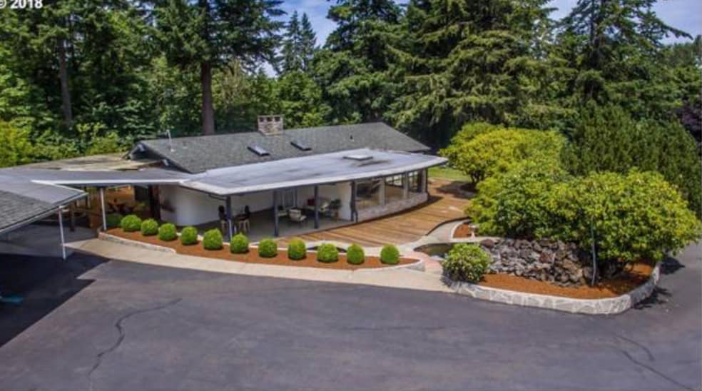 Primary Photo Of 13140 SE Flavel St, Portland Schools For Lease
