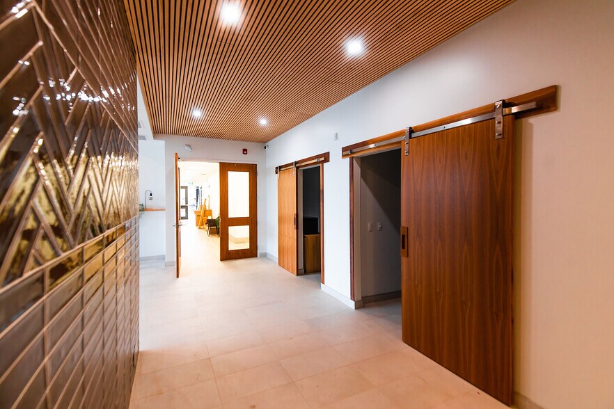 More Photos Of 324183 Mount Elgin Rd, South-West Oxford Golf Course Driving Range For Sale