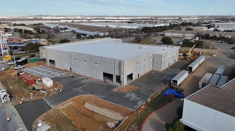 More Photos Of 2322 N State Highway 360, Grand Prairie Industrial For Lease