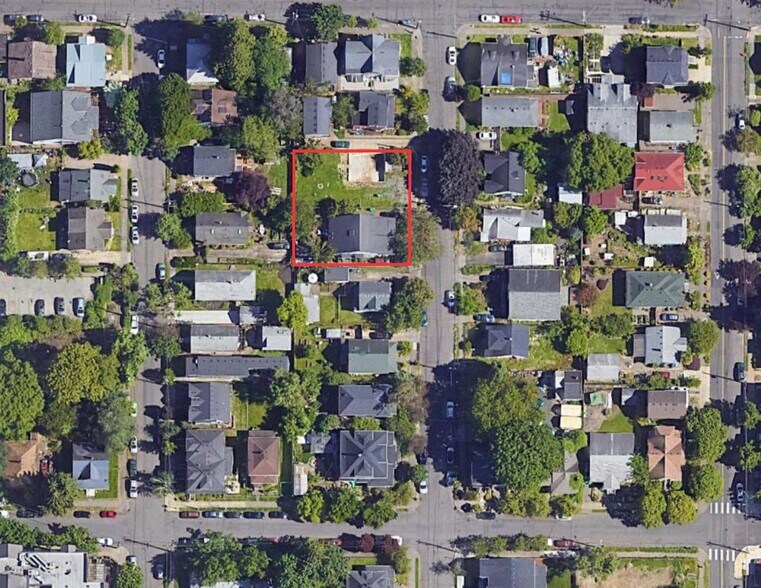 More Photos Of 4215-4219 NE 6th, Portland Land For Sale