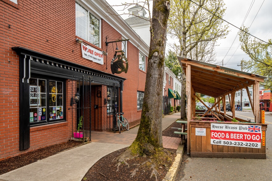 More Photos Of 4520-4534 SE Belmont St, Portland Storefront Retail Office For Lease