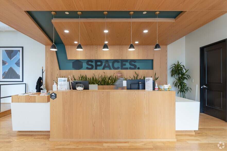 More Photos Of 100 S Juniper St, Philadelphia Coworking Space