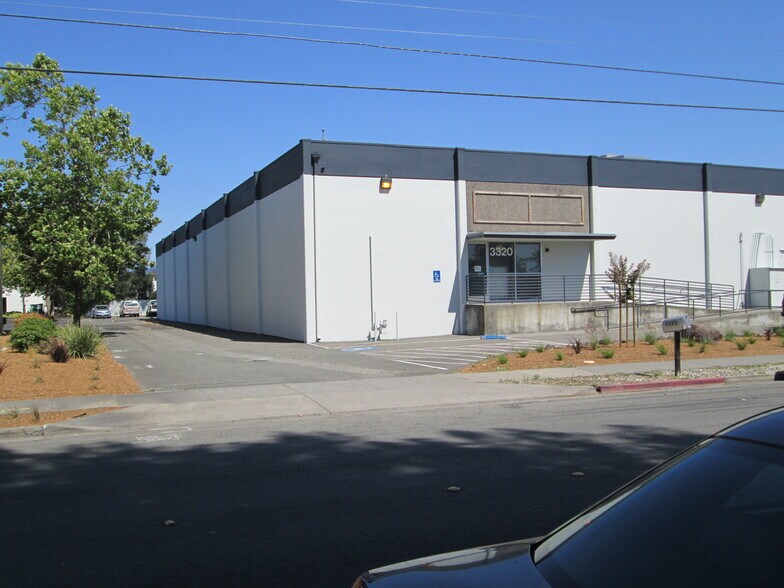 More Photos Of 3320 Industrial Dr, Santa Rosa Food Processing For Lease