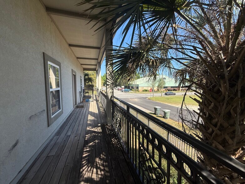 More Photos Of 3003 E St, Pensacola Manufacturing For Lease