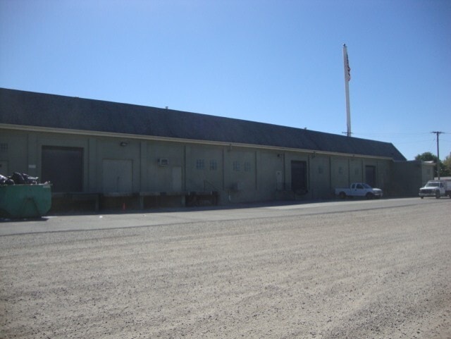 More Photos Of 16135 New Ave, Lemont Warehouse For Lease